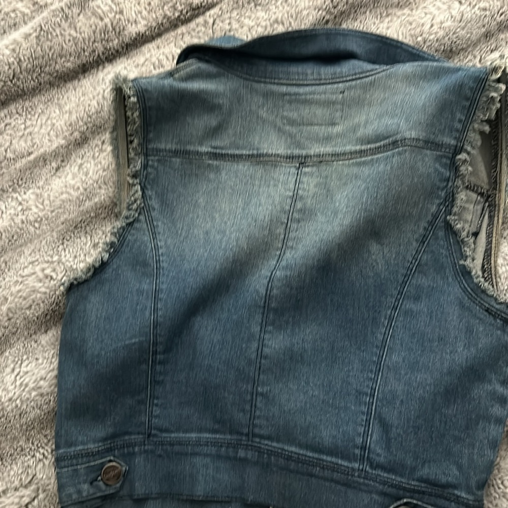 Denim - Picture 6 of 6